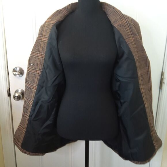 Harve' Bernard vintage plaid wool blend button front jacket with shoulder pads - Picture 11 of 13